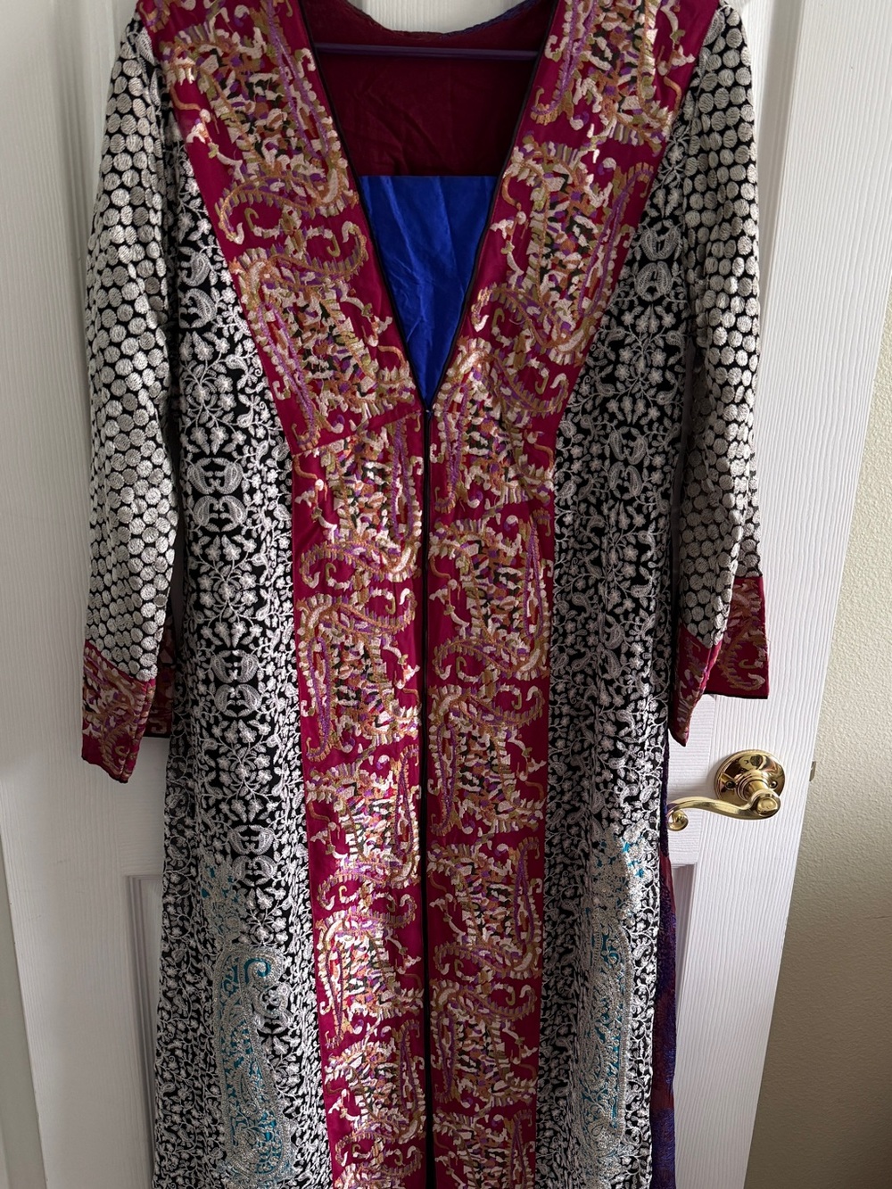 Sana Safinaz Embroidered Kurta - Black/White Brocade & Maroon, Sz XL